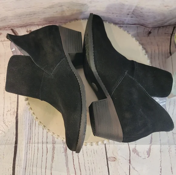 Ruff Hewn Eastern Women's Black Suede Ankle Boots Size 8.5M - Picture 6 of 12